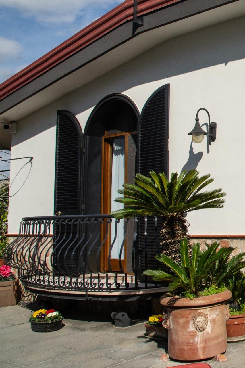 Ohana Bed&Breakfast Castellammare di Stabia Exterior foto